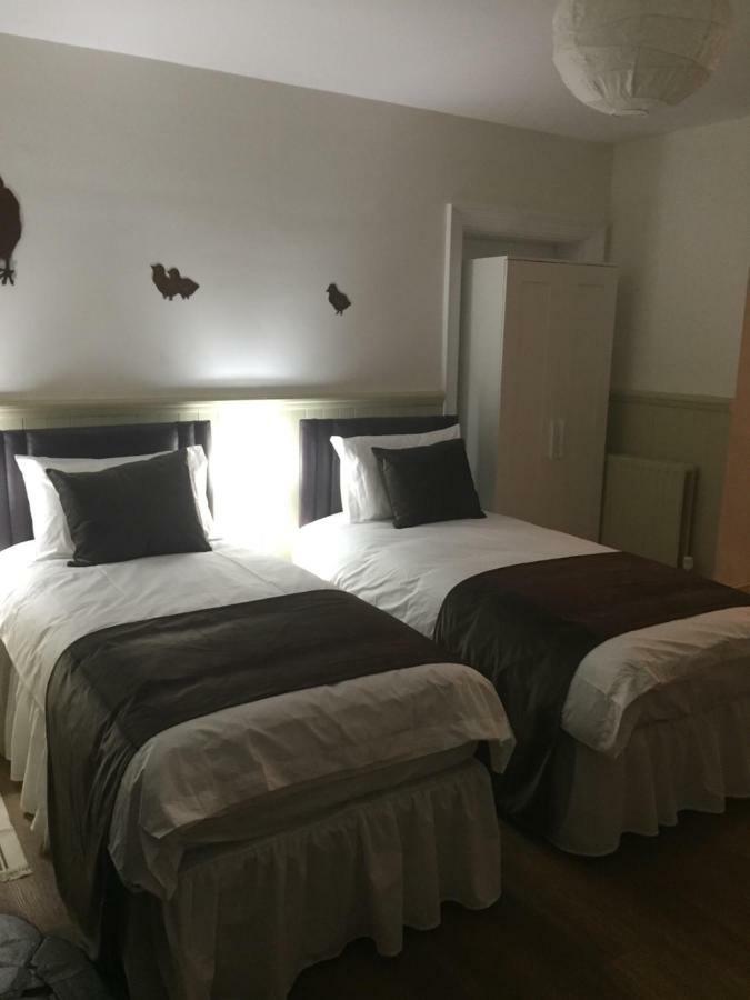Good Intent Rooms Waltham Abbey Ngoại thất bức ảnh